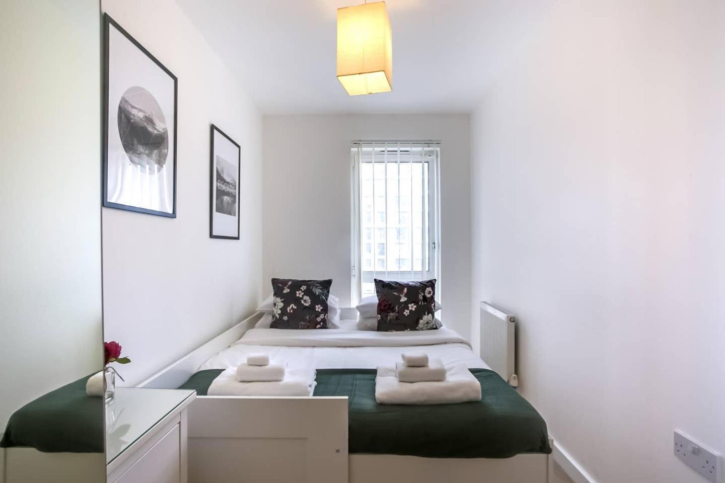 Guestready - Comfort By The Thames, W/ Balcony Londra Dış mekan fotoğraf